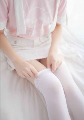 99年美女学生被帅气老师_HDHD高清在线观看