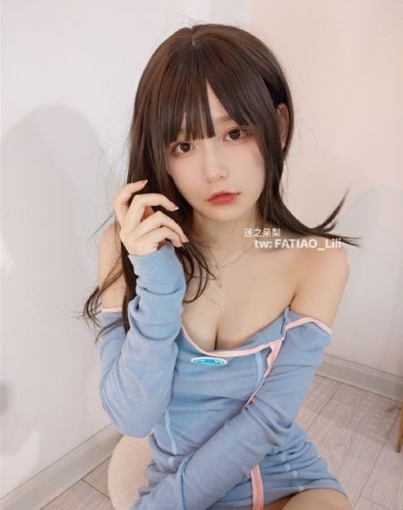 两个奶被揉的受不了了_DVD高清视频播放